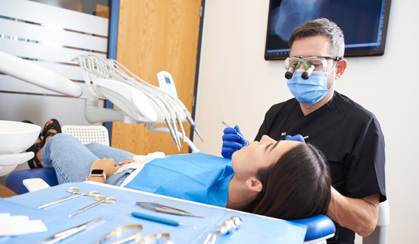 Tratamiento Implantes Dentales